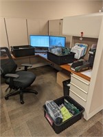 4 Office Cubical - See Pictures