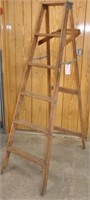 Keller 6' wooden stepladder