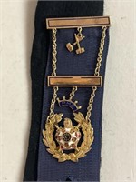 Masonic - Order of DeMolay Past Master PIN 10K GLD