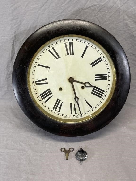 Stoneware, Clock, Barber Pole & Collectable Online Auction
