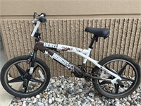 Mongoose Rebel Air Assault Kids 20 in BMX Bike