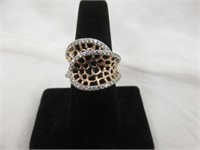 TWO TONE STERLING SILVER AND GOLD RING SZ 7.5