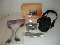 Canon Power Shot A620 Digital Camera w/case
