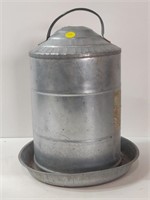 GALVANIZED POULTRY FOUNTAIN