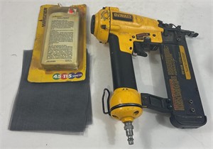 Dewalt Paint Gun & Supplies