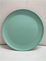(6x bid) (36) Plastic Plates