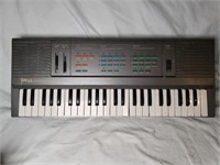 STEREO ELECTRONIC KEYBOARD