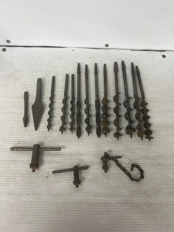 Hand crank hand drill bits and other collectable