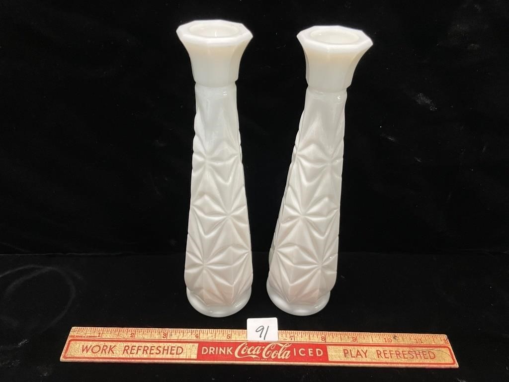 CHIC MILK GLASS BUD VASES