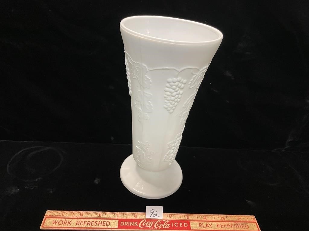 FABULOUS LARGE MILK GLASS VASE