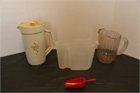 Vintage Taupe Yellow Tupperware pitcher, scoop,