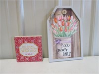 Set of 2 decor signs