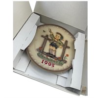 1995 Hummel Collector Plate