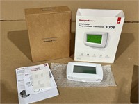 New open box honeywell rth7600d thermostat
