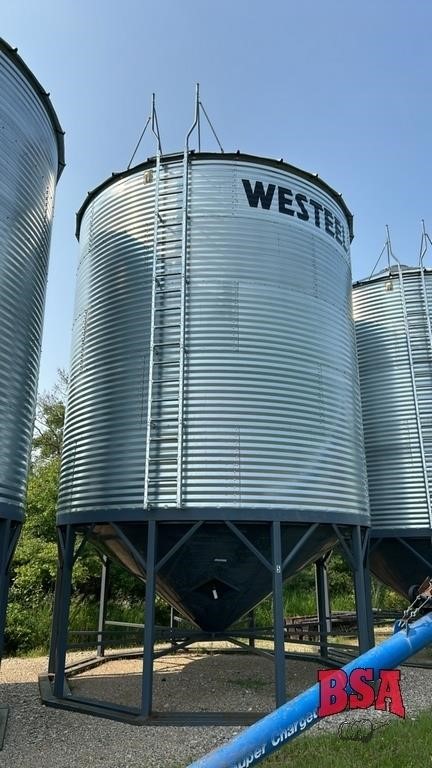 OFFSITE: Westeel 1805  5000bu. Grain Bin