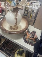 FIGURINE AND BOWL AND PITCHER(DAMAGED)