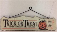 19"x5" wood trick-or-treat sign