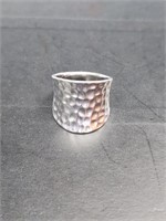 Size 8 Stainless Ring