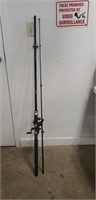 (1) Fishing 9' Rod w/ Reel