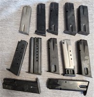P - MIXED LOT OF 12 AMMO MAGS (F79)