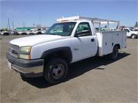 2003 Chevrolet 3500 Utility Truck