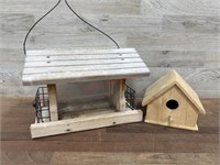 2 wooden birdhouses