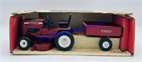 1:12 Ertl Snapper Lawn Tractor & Trailer