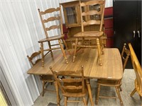 TELL CITY MAPLE TABLE AND 6 CHAIRS WITH 2 LEAVES