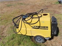 Karcher HDS750 Pressure Washer Runs As Is