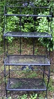 Outdoor Expanded Metal Bakers Rack Planter Stand