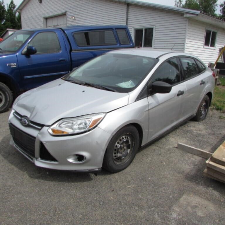 2014 FORD FOCUS, 123,000KM, 5SP. STD TRANS, BODY E