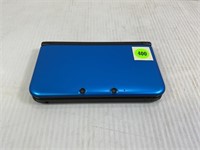 BLUE NEW NINTENDO 3DS XL - WORKS, NO CHARGER