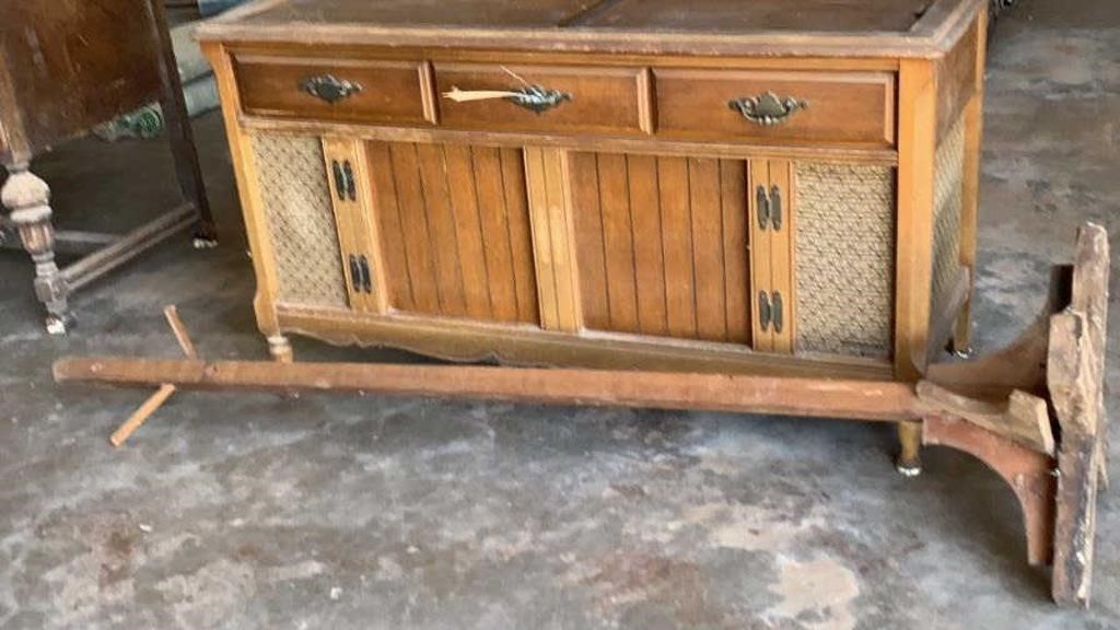 Vintage Stereo Console & Wooden Hat Stand