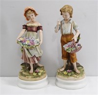 2pc Andrea by Sadek A Boy & A Girl w Flowers 12"