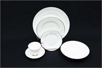 NEW - Royal Albert "Chantilly" 20PC x 4 Settings