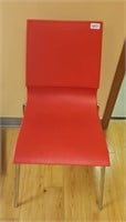 RED PLASTIC/METAL CHAIR