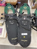 Cabela's Alaskan Outfitters Snowshoes