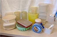 Large Lot of Tupperware/Rubbermaid Containers