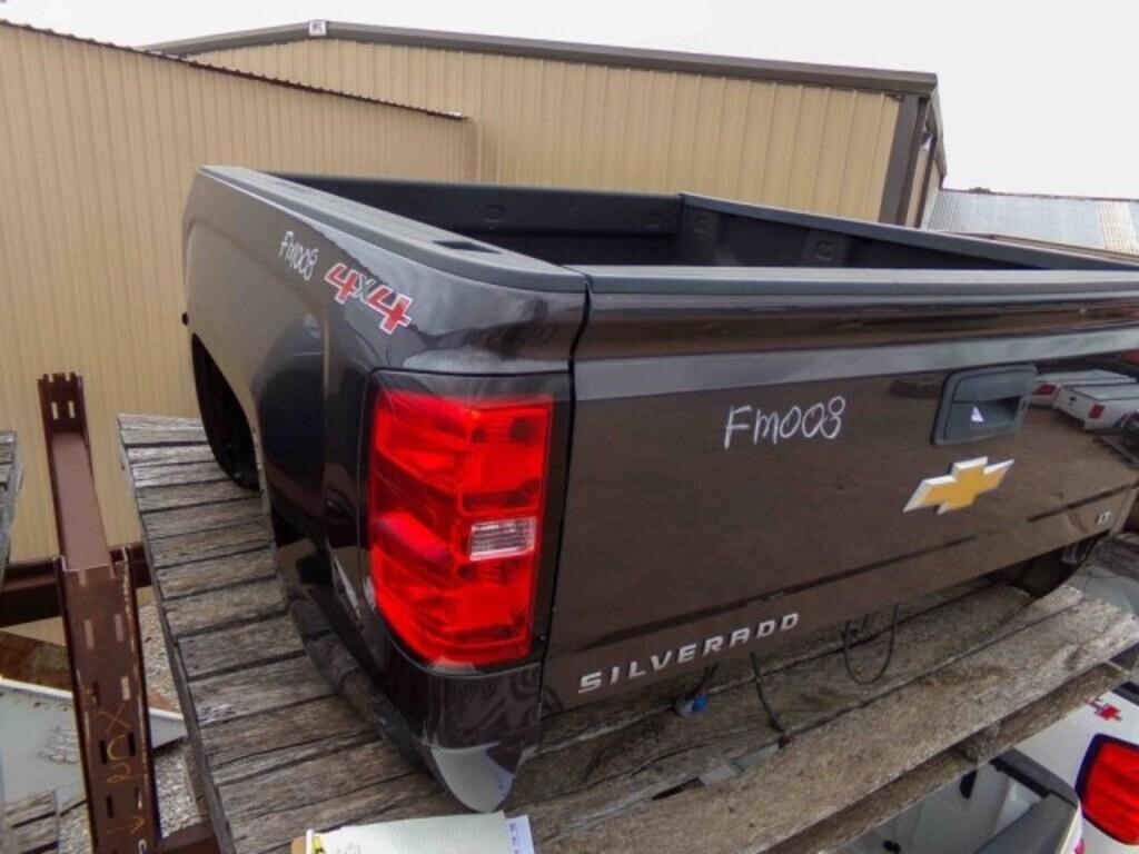 15 SILVERADO LT 4X4 PICKUP BOX