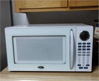 Oster microwave