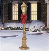 2.1 M (7 Ft.) Glittering Christmas Street Lamp