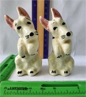 Salt&Pepper shaker dog set