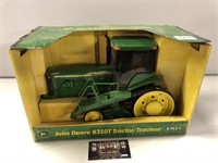 1/16 Ertl John Deere 8310T