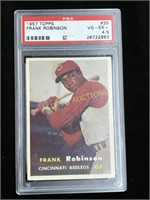 1957 GRADED FRANK ROBINSON TOPPS ROOKIE CARD #35