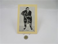 Dean Prentice , 1944/64 BEEHIVE Photo Hockey