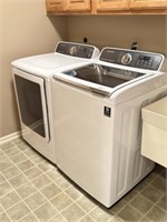 Samsung Washer & Electric Dryer