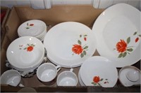 SET OF DISHES