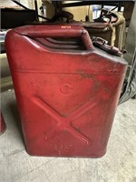VINTAGE MILITARY GAS JERRY CAN