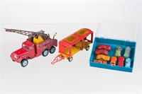 Corgi Circus Caravan & 9 Tootsie Toys