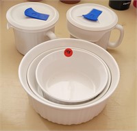 Soup cups and bowls